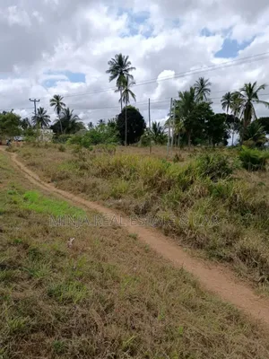 Industrial Plot for Sale Dundani Mkuranga With Clean Title Deed.