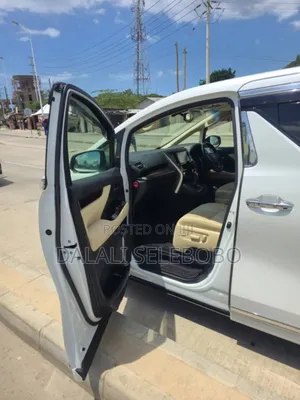 Toyota HiAce 2008 White
