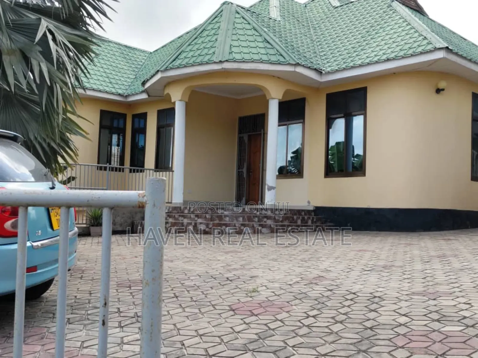 6bdrm House in Kimara for sale