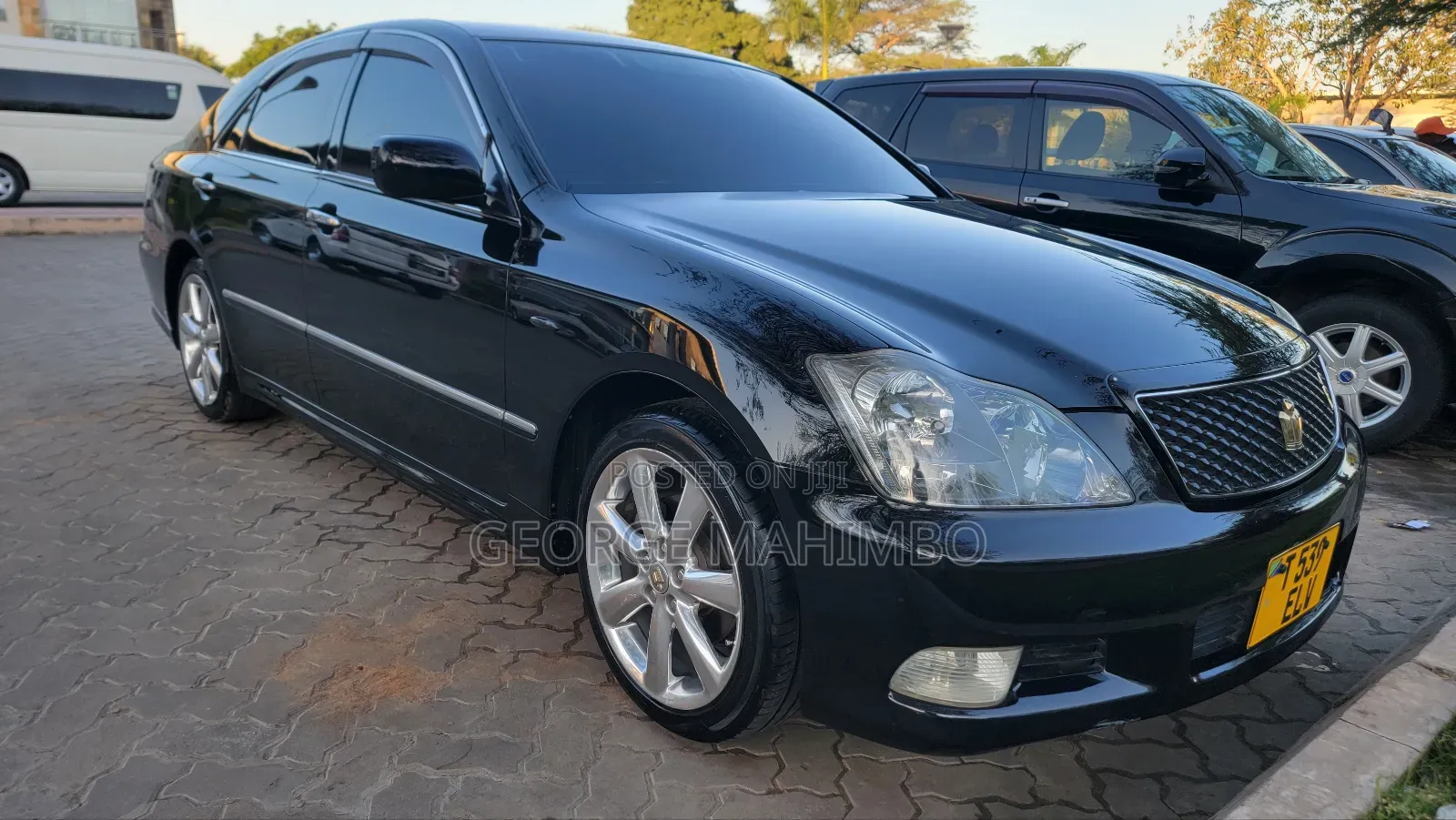 Toyota Crown 2006 Black