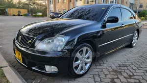 Toyota Crown 2006 Black