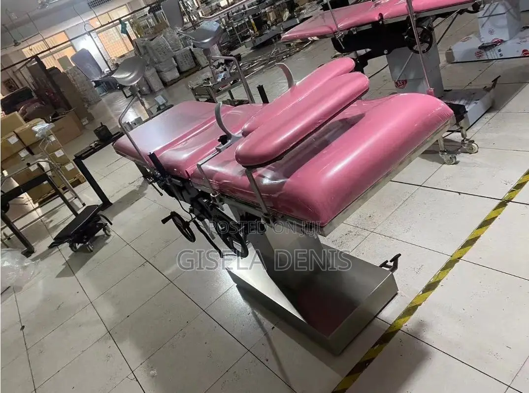 Electric Delivery Gynecologist Table