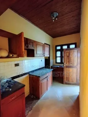 4bdrm House in Ukonga for sale