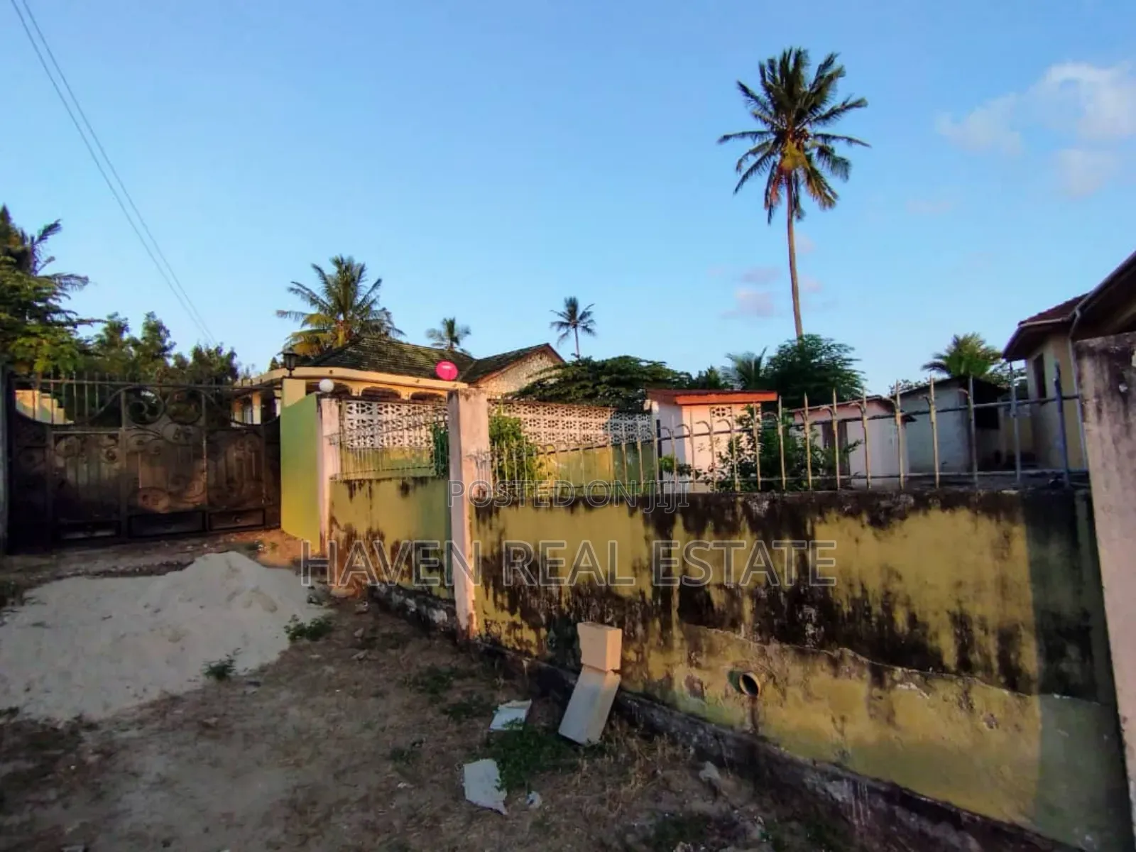 4bdrm House in Ukonga for sale