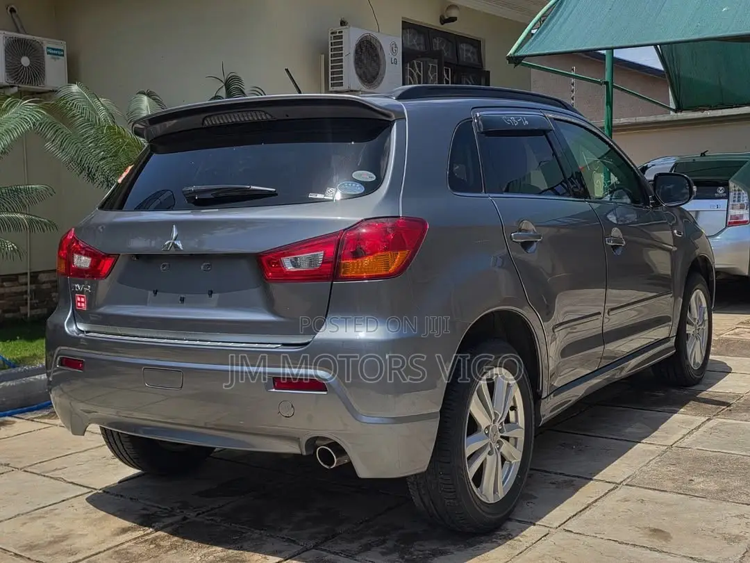 Mitsubishi RVR 2010 Gray