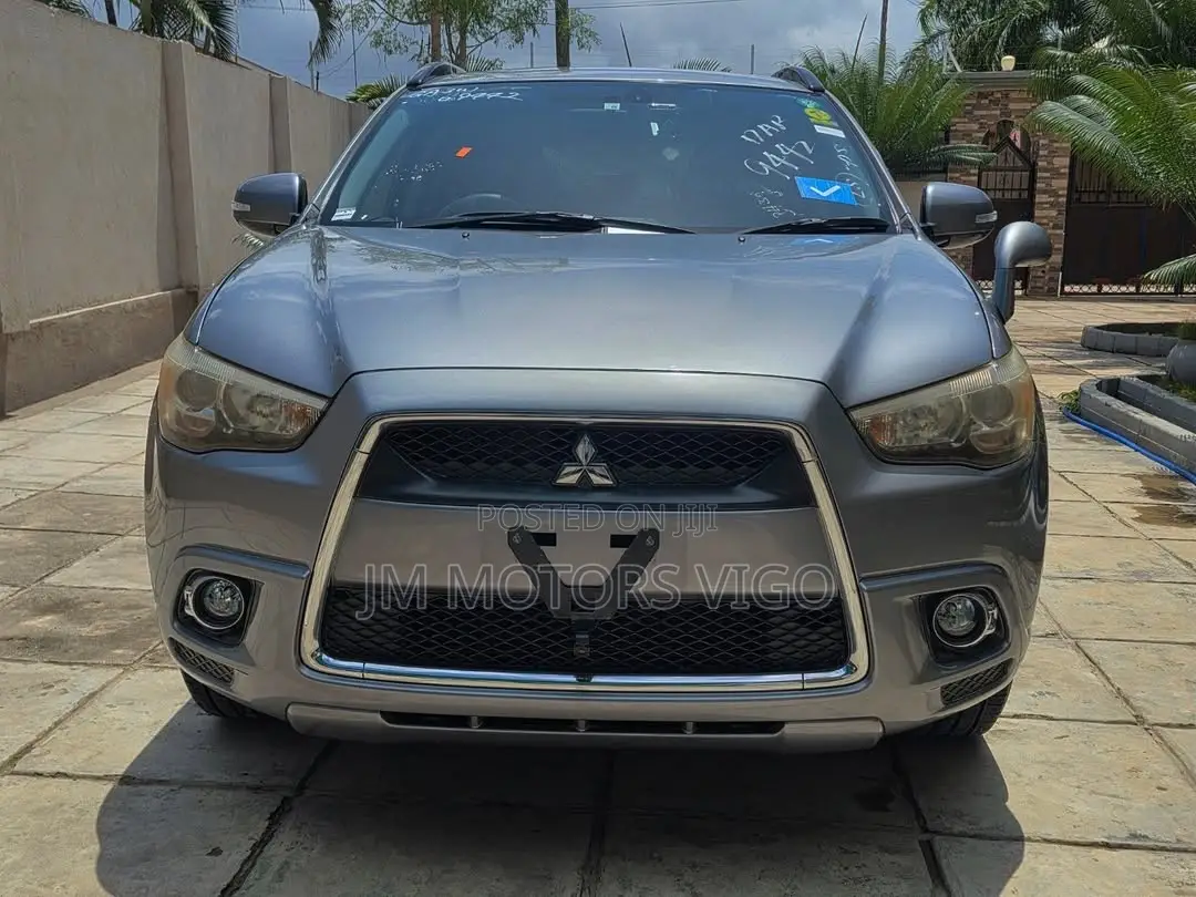 Mitsubishi RVR 2010 Gray