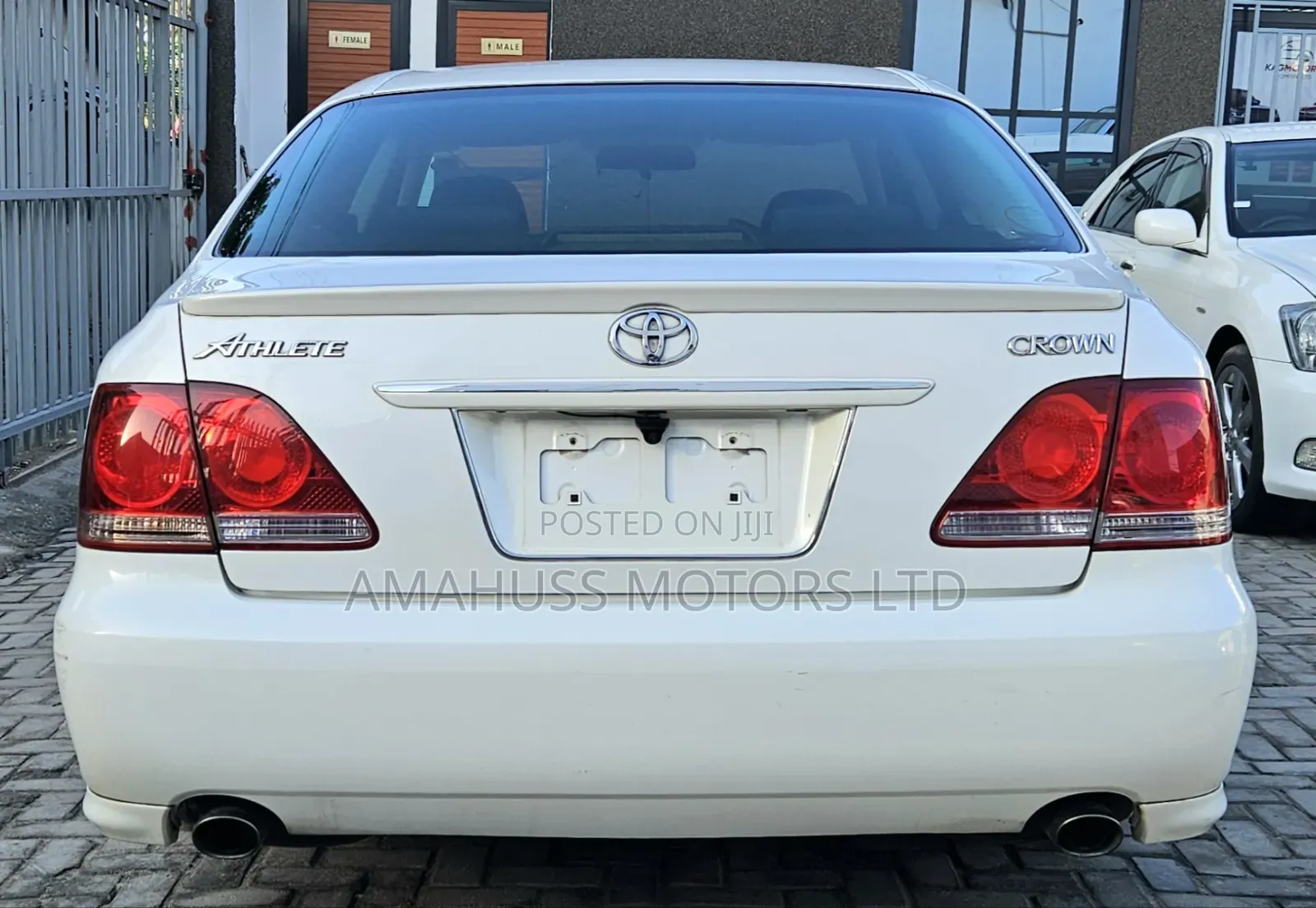 Toyota Crown 2004 White