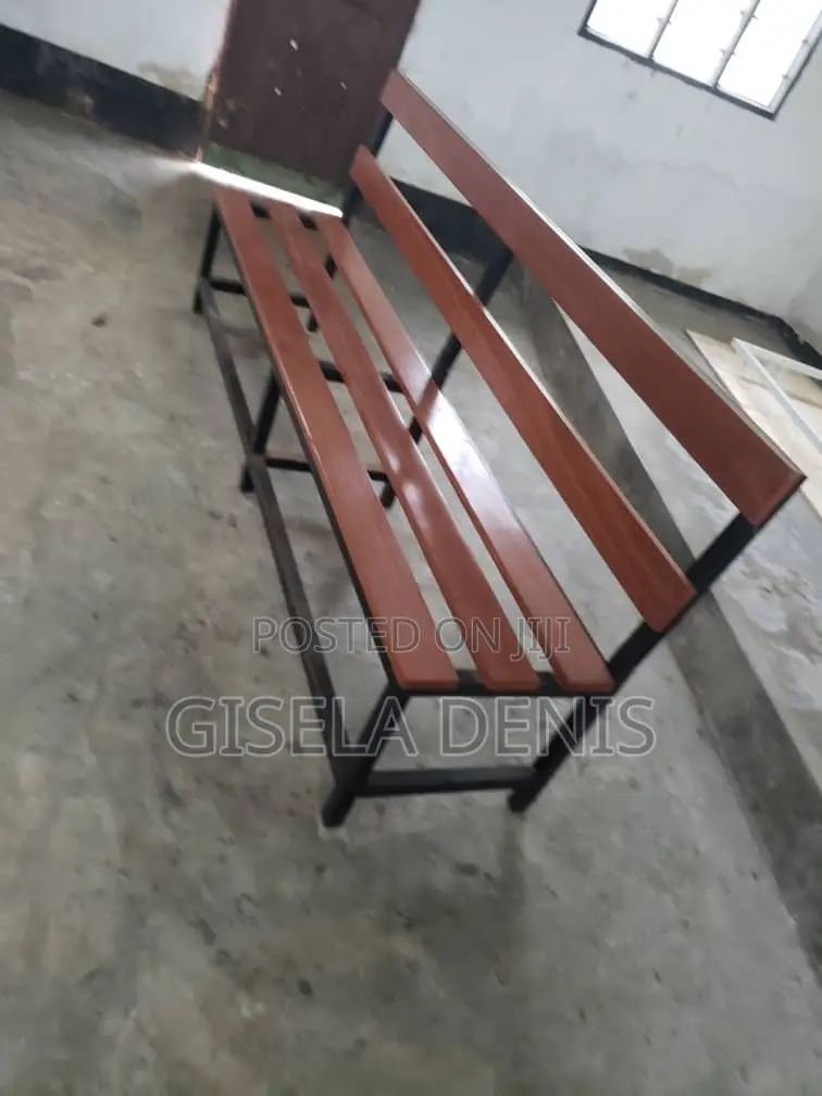 Hospital Waiting Bench With Arm Rest