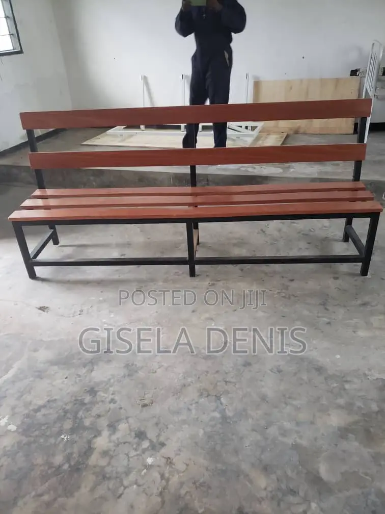 Hospital Waiting Bench With Arm Rest