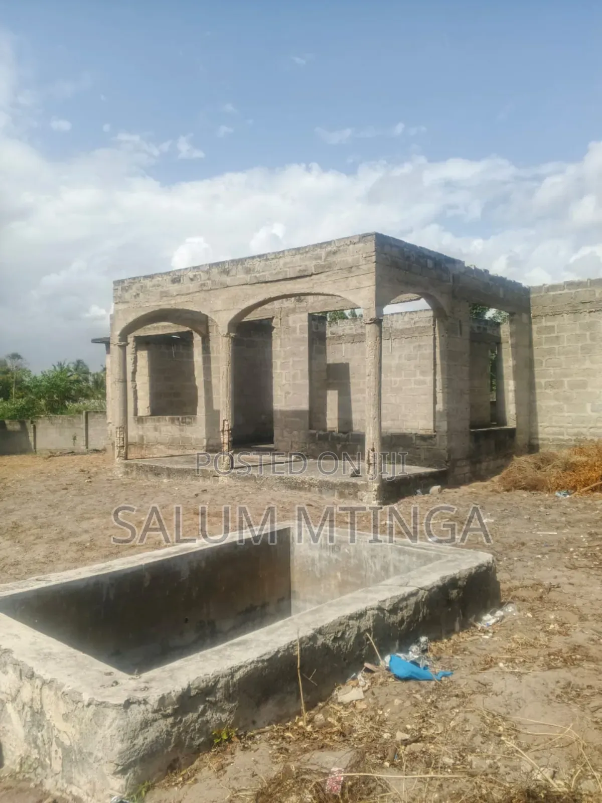 20bdrm Apartment in Kunduchi Dar Es, Kinondoni for sale