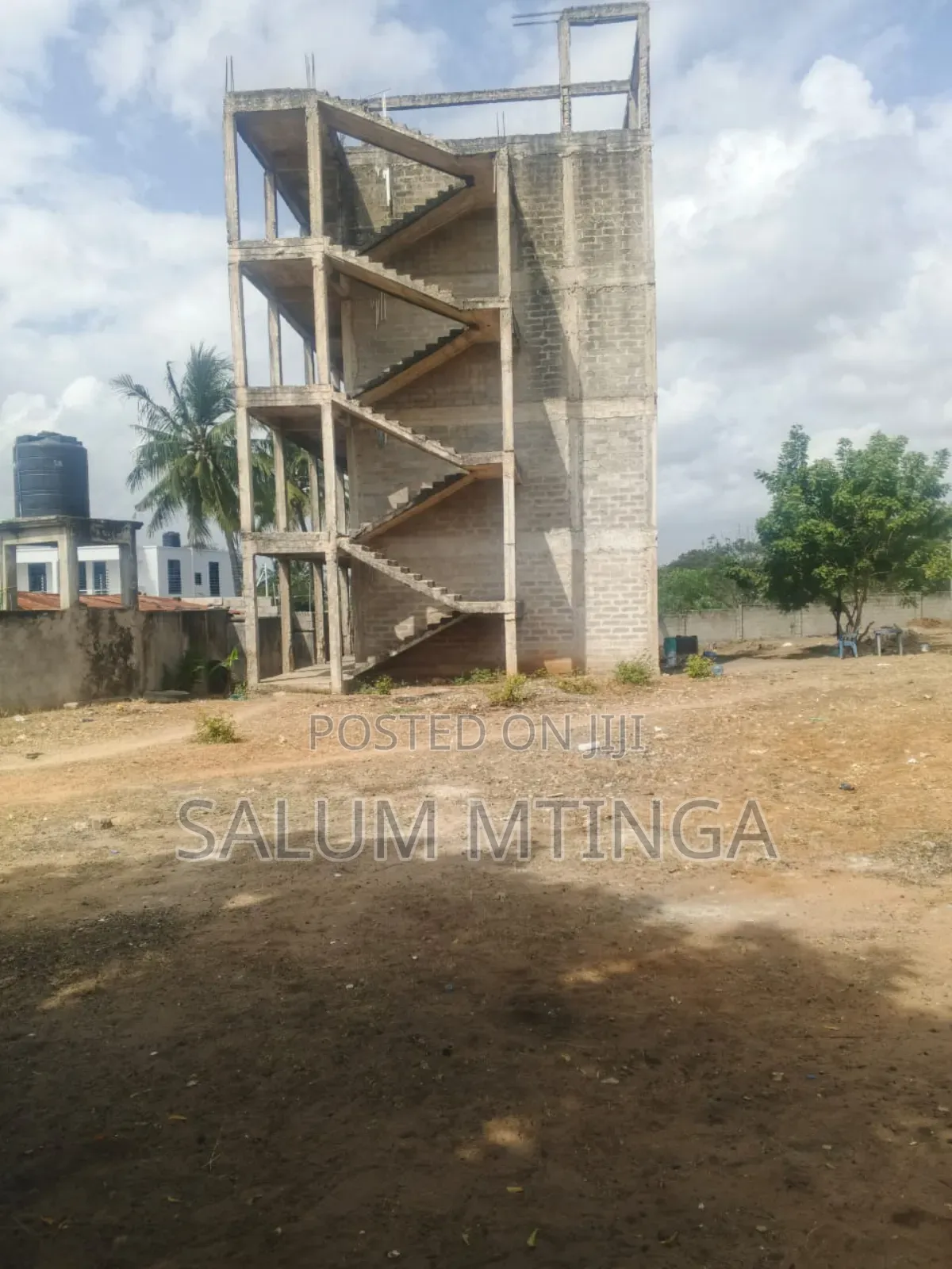 20bdrm Apartment in Kunduchi Dar Es, Kinondoni for sale
