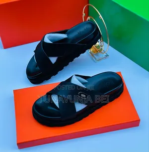 Louis Vouiton LGRN Sandals