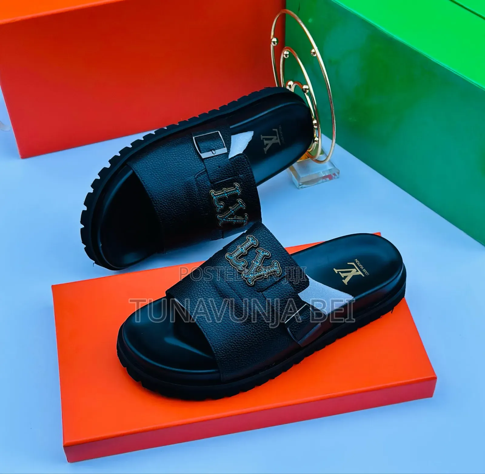 Louis Vouiton LGRN Sandals