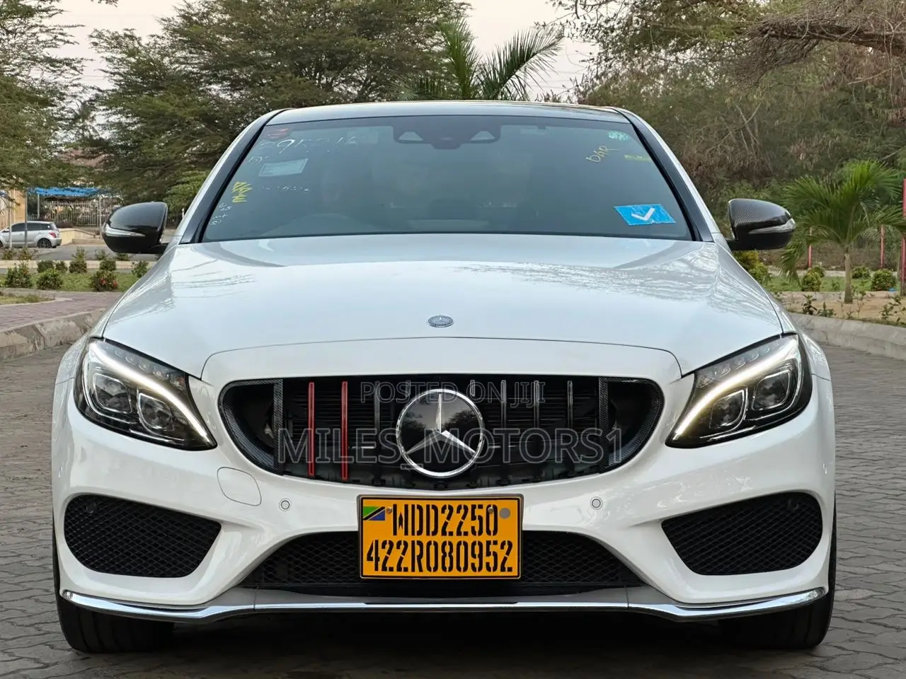 Mercedes-Benz C200 2015 White