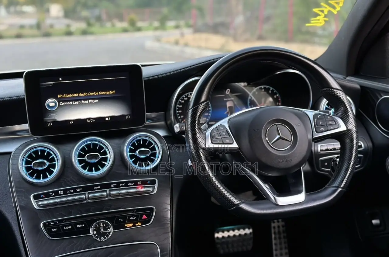 Mercedes-Benz C200 2015 White