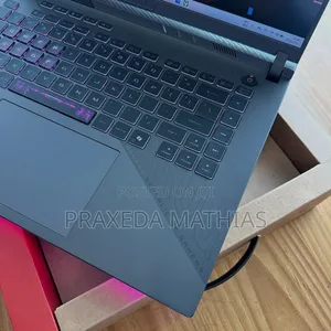 New Laptop Asus ROG Strix G16 G614 16GB AMD Ryzen 9 SSD 1T