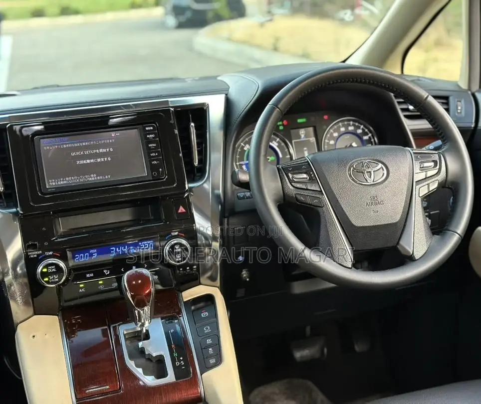 Toyota Alphard 2017 Black