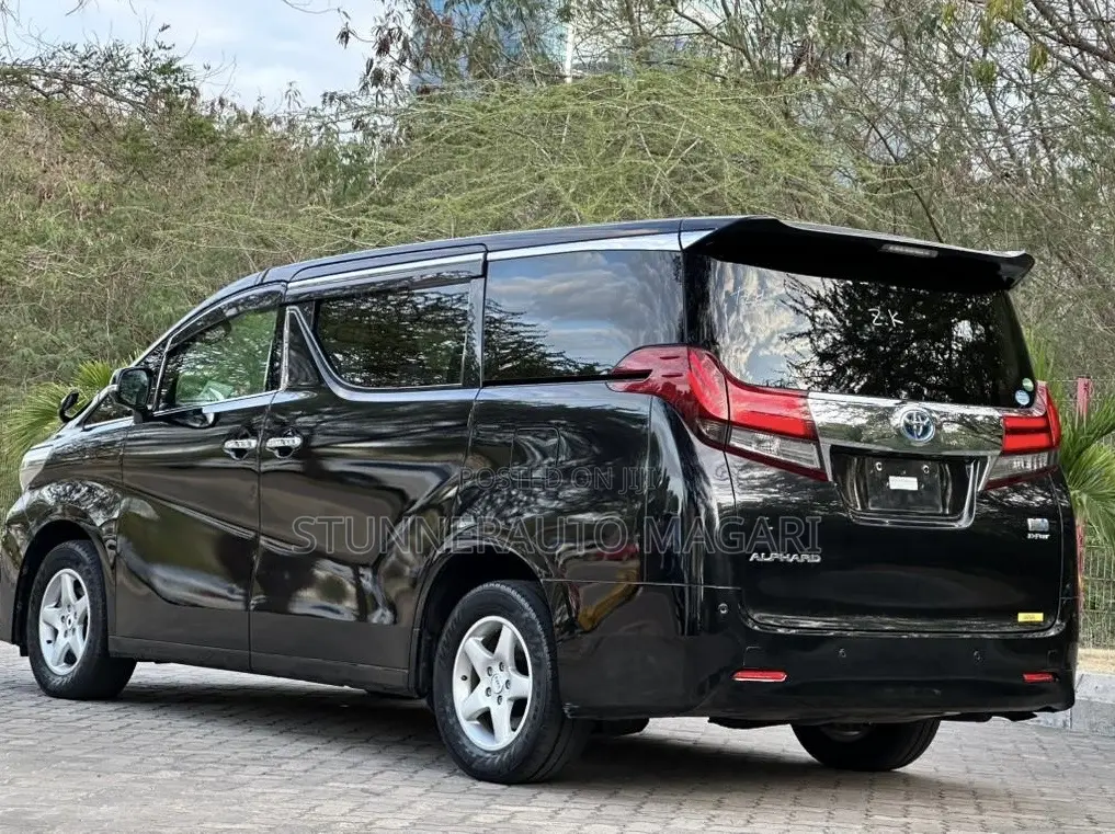 Toyota Alphard 2017 Black