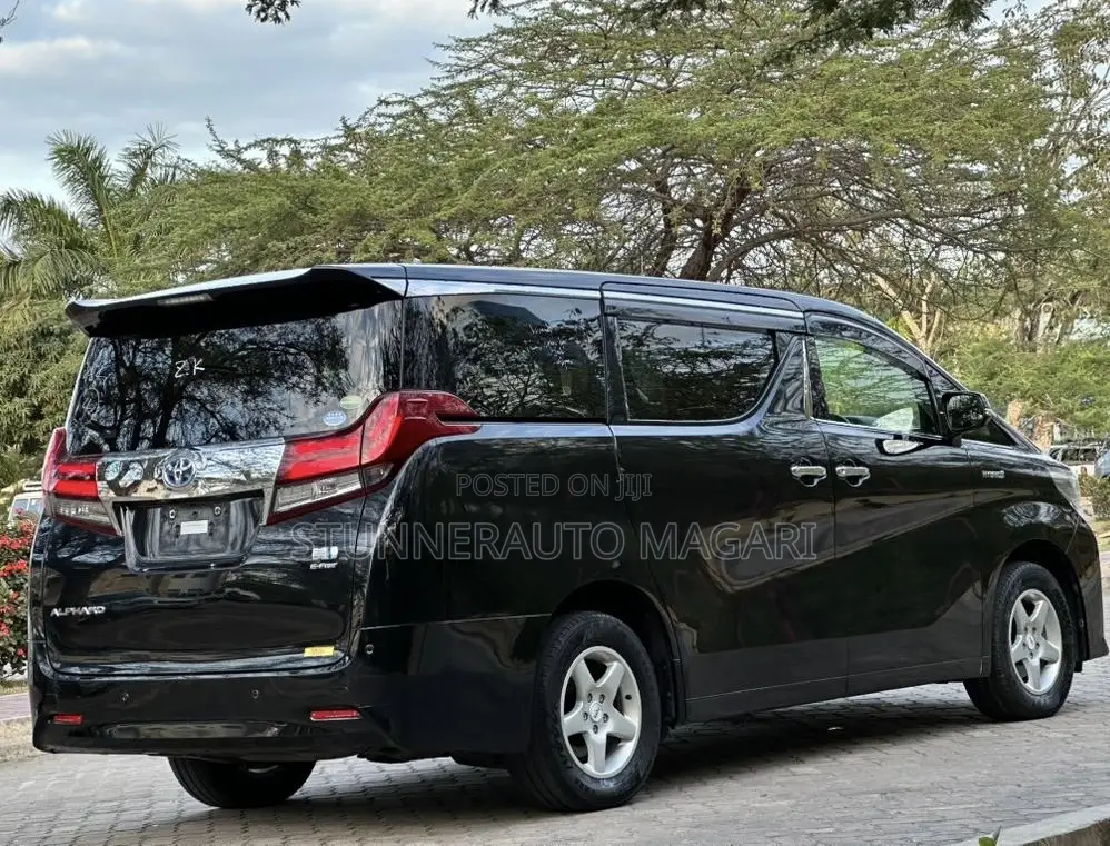 Toyota Alphard 2017 Black