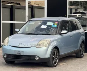 Mazda Verisa 2008 Blue