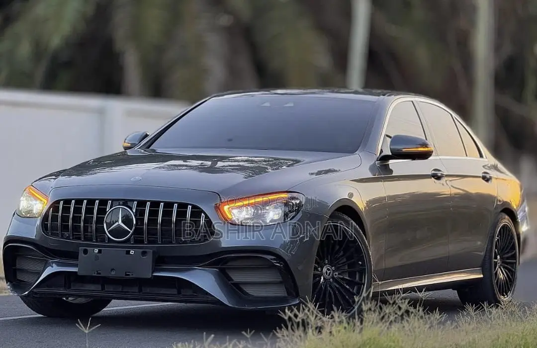 Mercedes-Benz E200 2017 Gray
