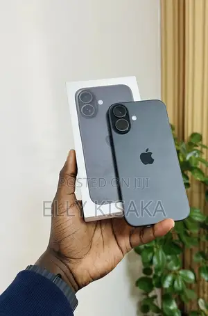New Apple iPhone 16 128 GB Black