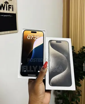 New Apple iPhone 15 Pro Max 256 GB Silver