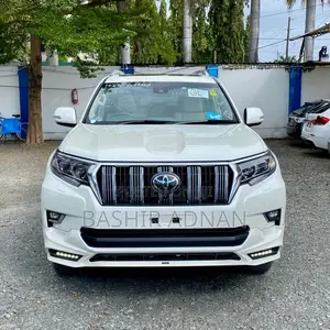 Toyota Land Cruiser Prado 2.7 2022 Off white