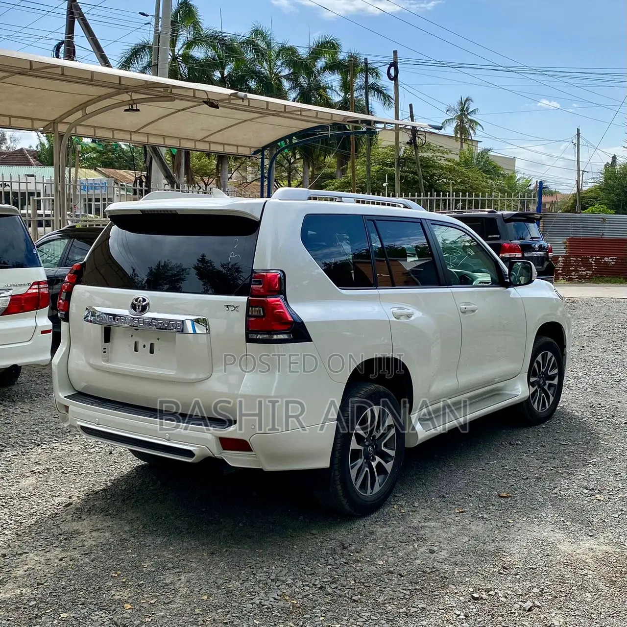 Toyota Land Cruiser Prado 2.7 2022 Off white