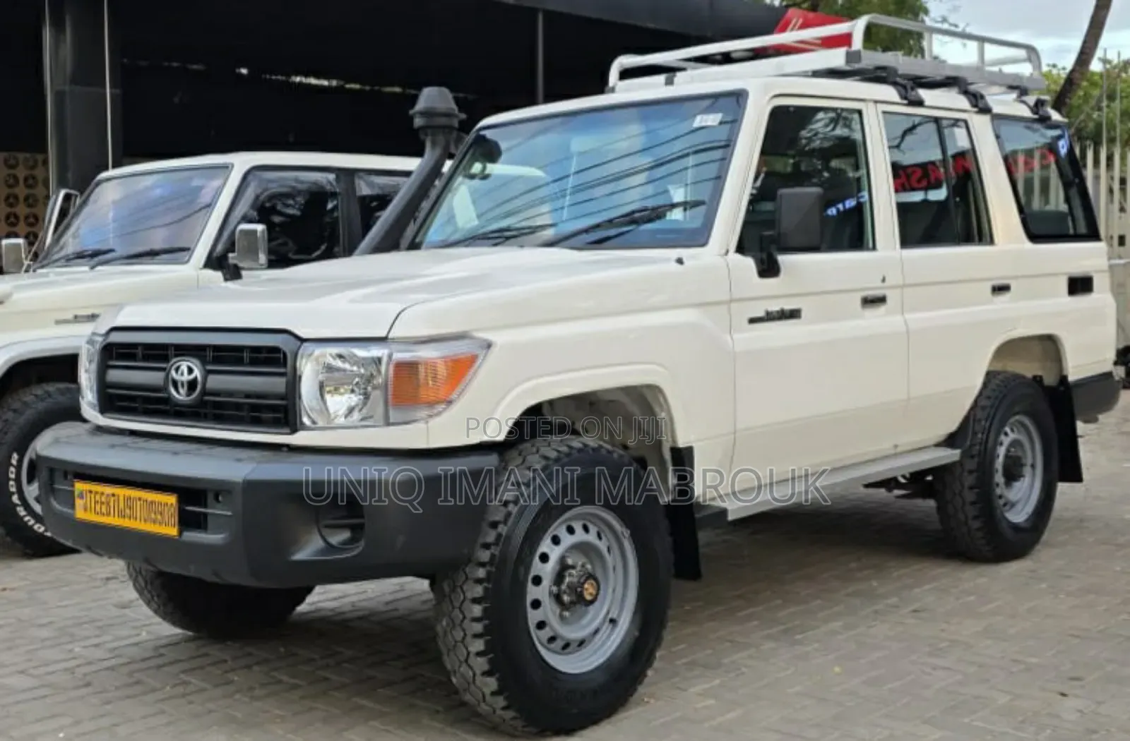 Toyota Land Cruiser 2013 White