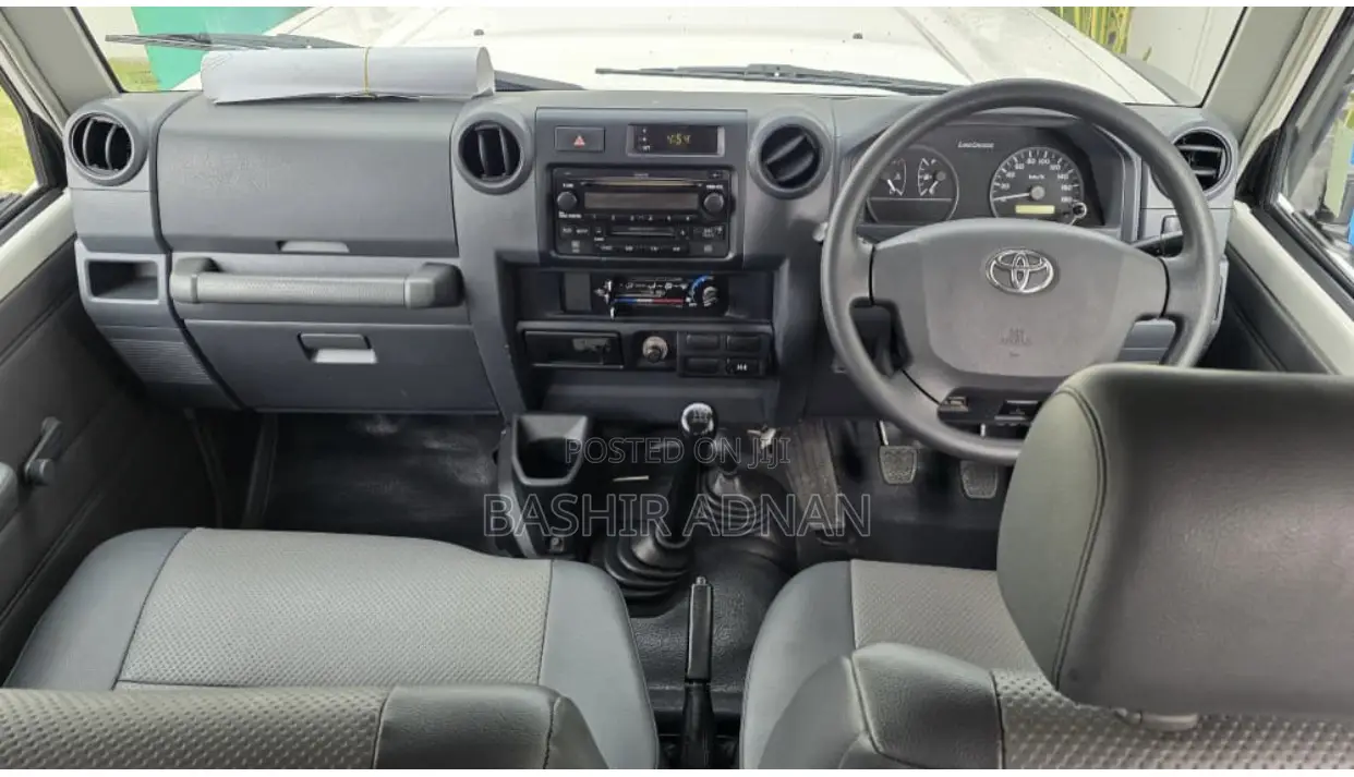 Toyota Land Cruiser 76 Series 2013 White