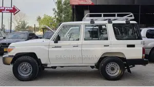 Toyota Land Cruiser 76 Series 2013 White