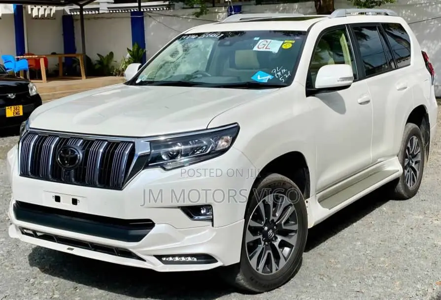 Toyota Land Cruiser Prado 2022 Pearl