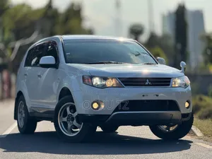 Mitsubishi Outlander 2007 White
