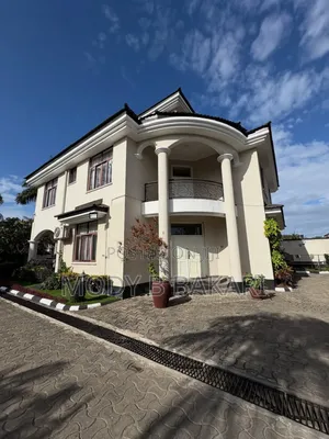 Furnished 5bdrm Villa in Ada Estate for rent