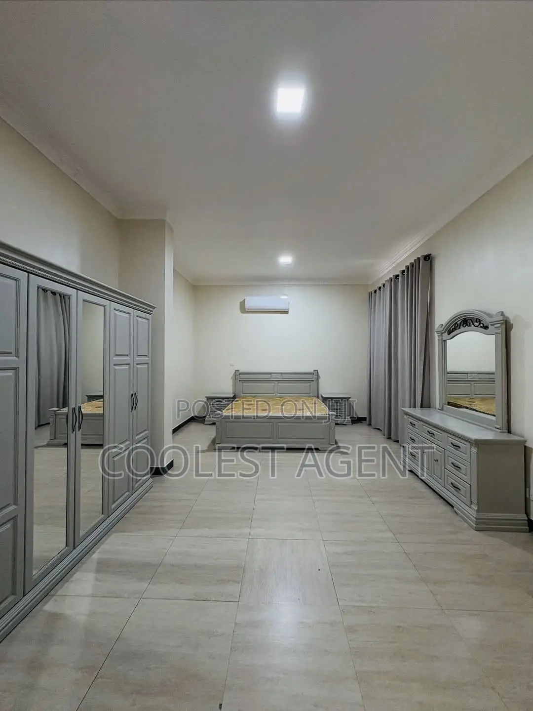 Furnished 4bdrm Villa in Coolest Estate for rent