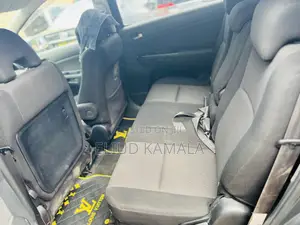 Toyota Wish 2005 Gray