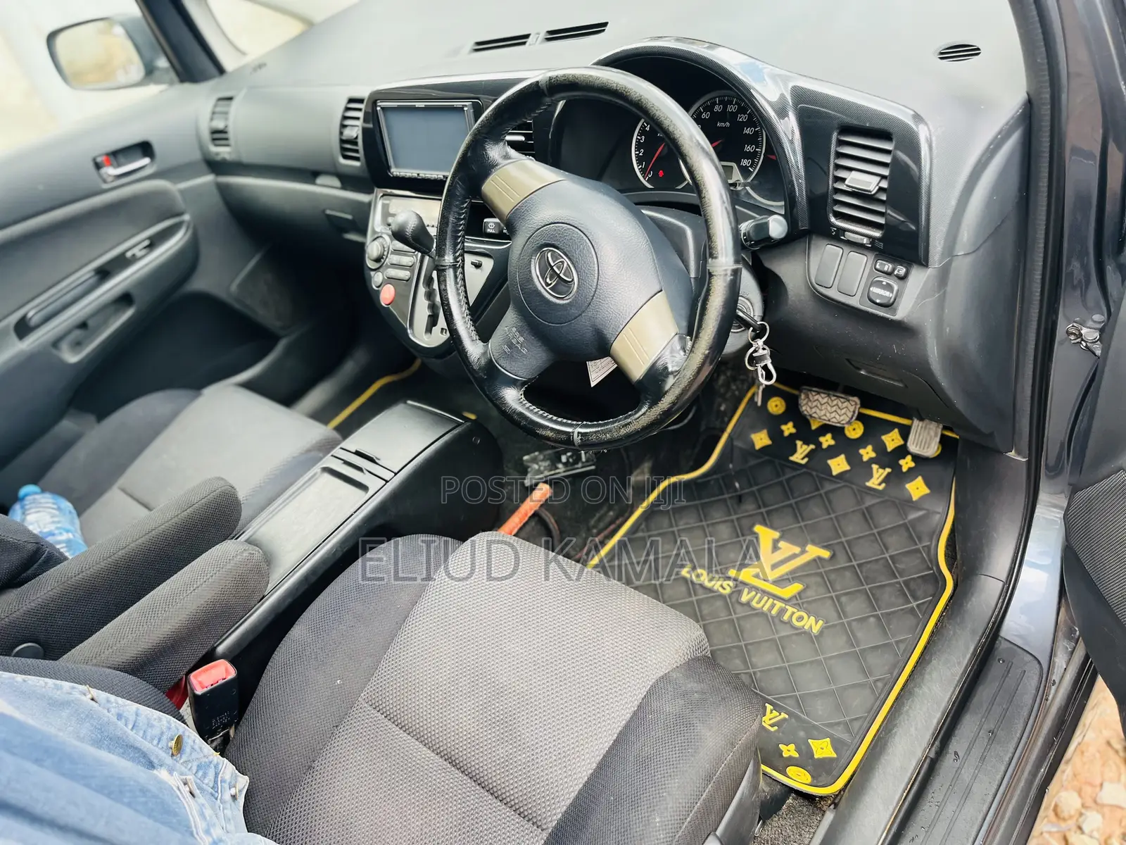 Toyota Wish 2005 Gray