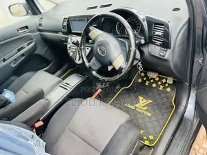 Toyota Wish 2005 Gray
