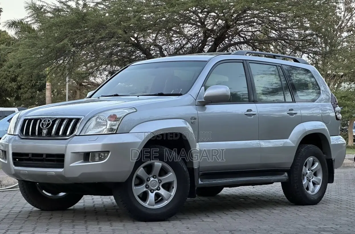 Toyota Land Cruiser Prado 2004 Silver