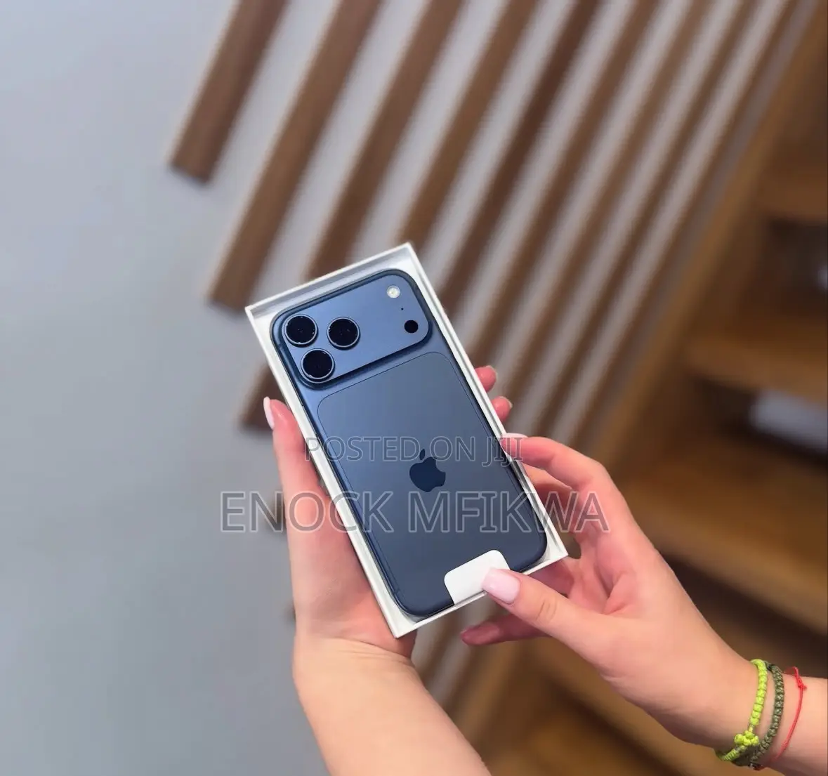 New Apple iPhone 17 Pro Max 256 GB Blue