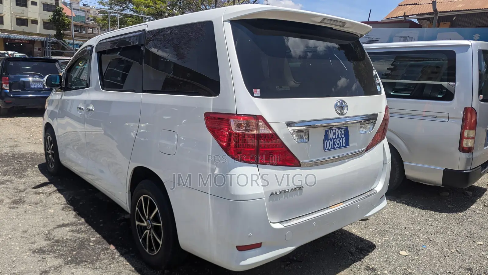 Toyota Alphard 2009 Pearl