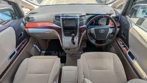 Toyota Alphard 2009 Pearl