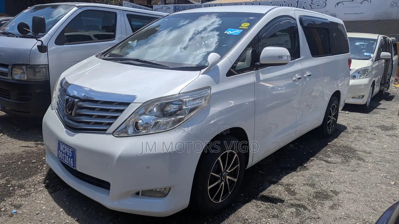 Toyota Alphard 2009 Pearl