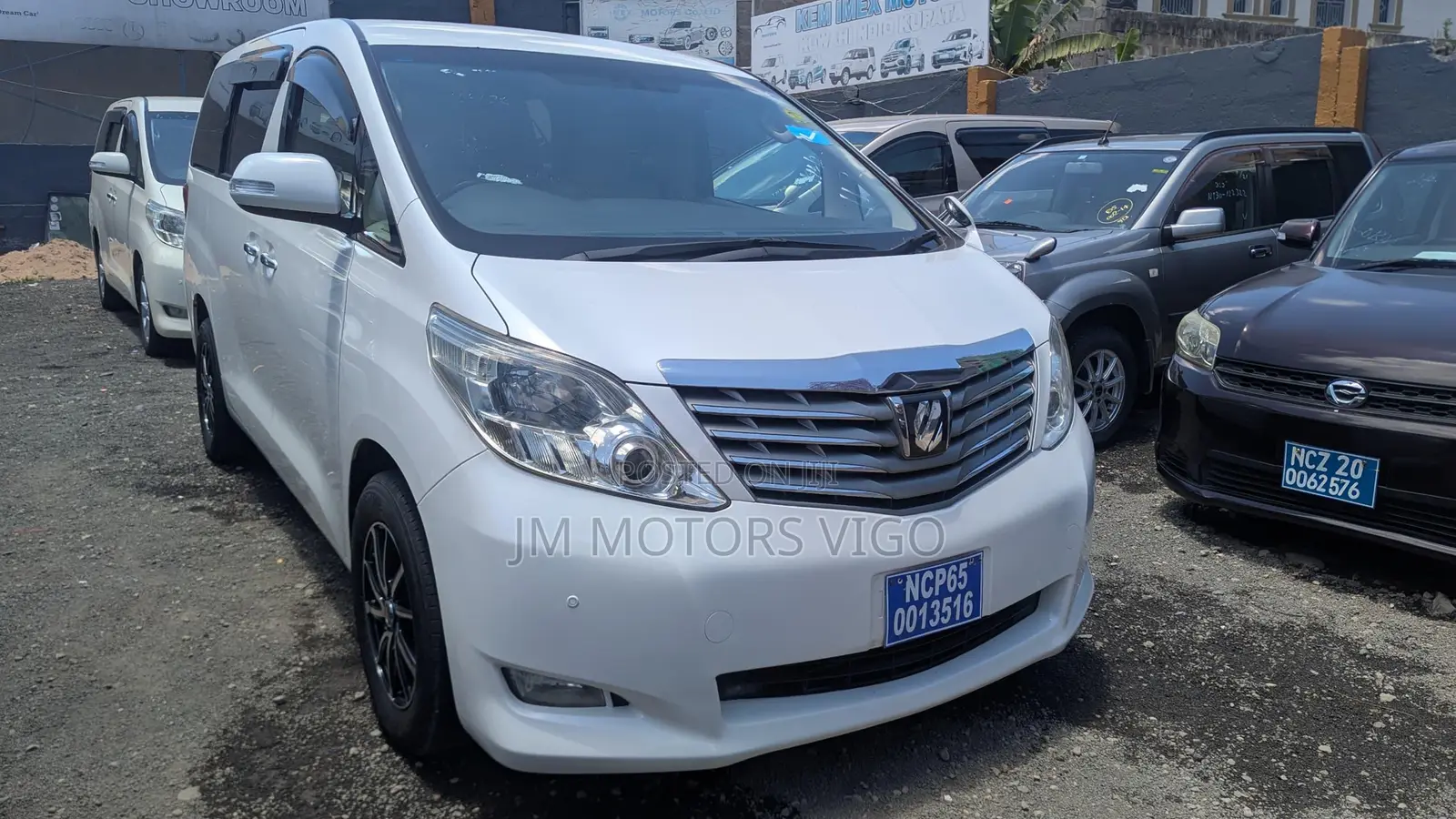Toyota Alphard 2009 Pearl