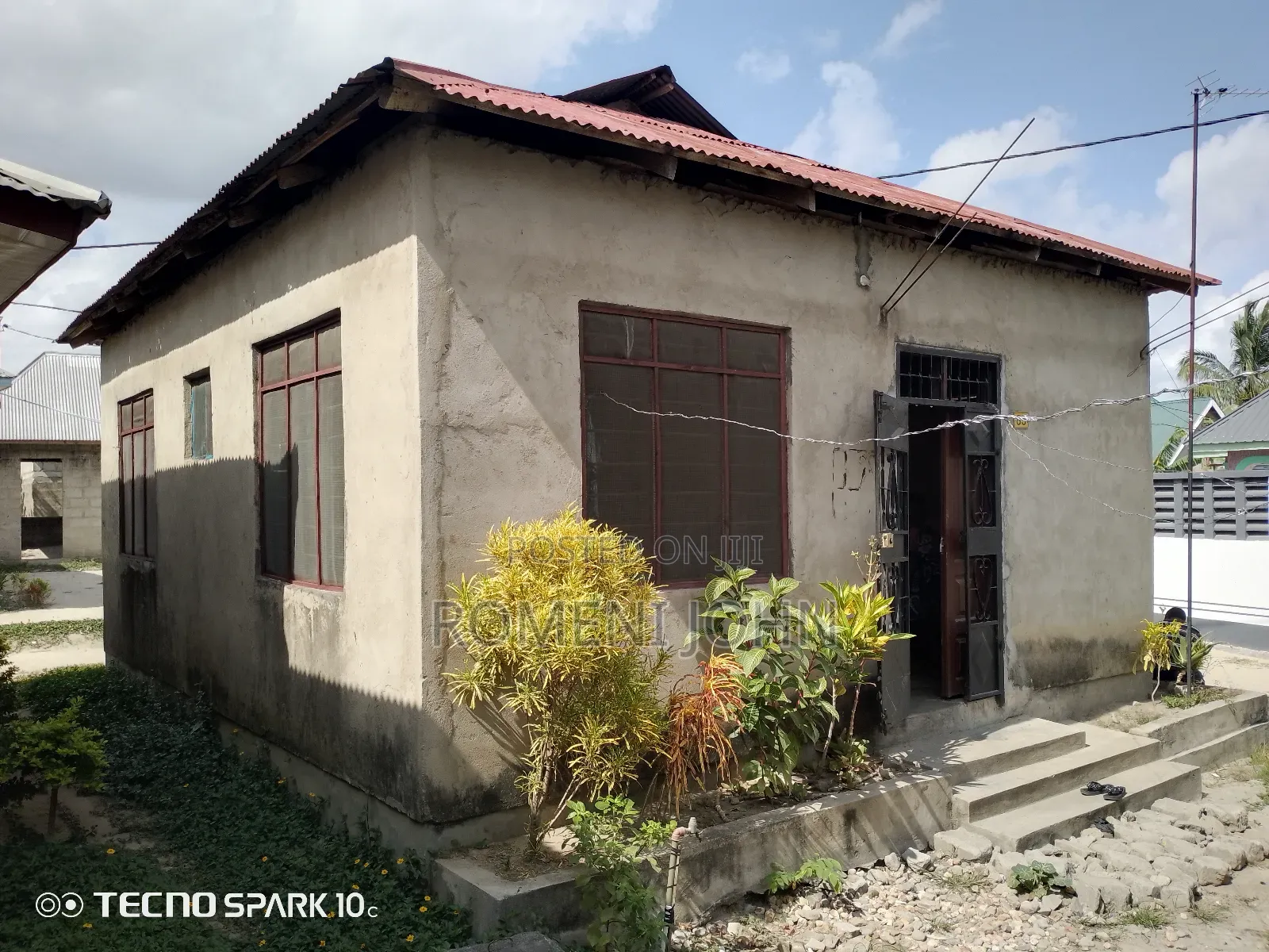3bdrm House in Tanzania Daresalaam, Ilala for sale