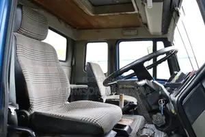 6x6 Crane Truck 4 Importation