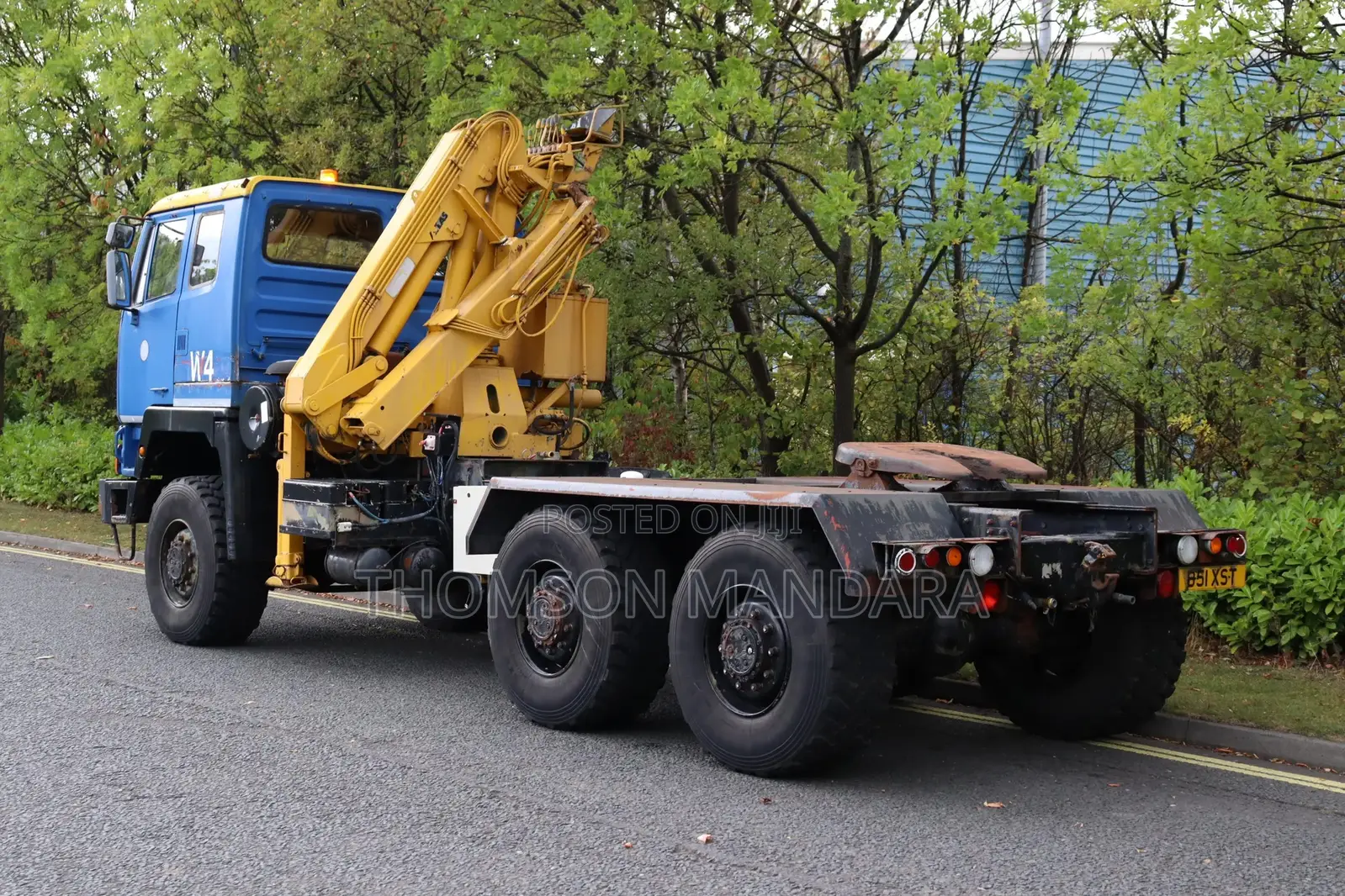 6x6 Crane Truck 4 Importation