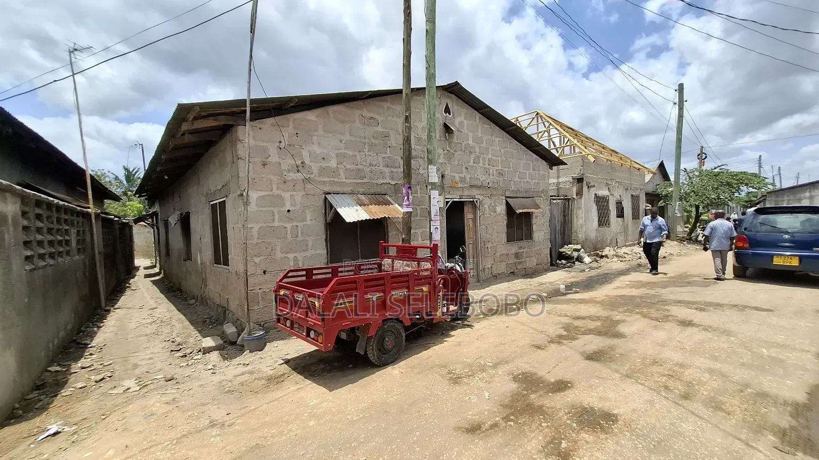 6bdrm Bungalow in Kinondoni Hananasif for sale