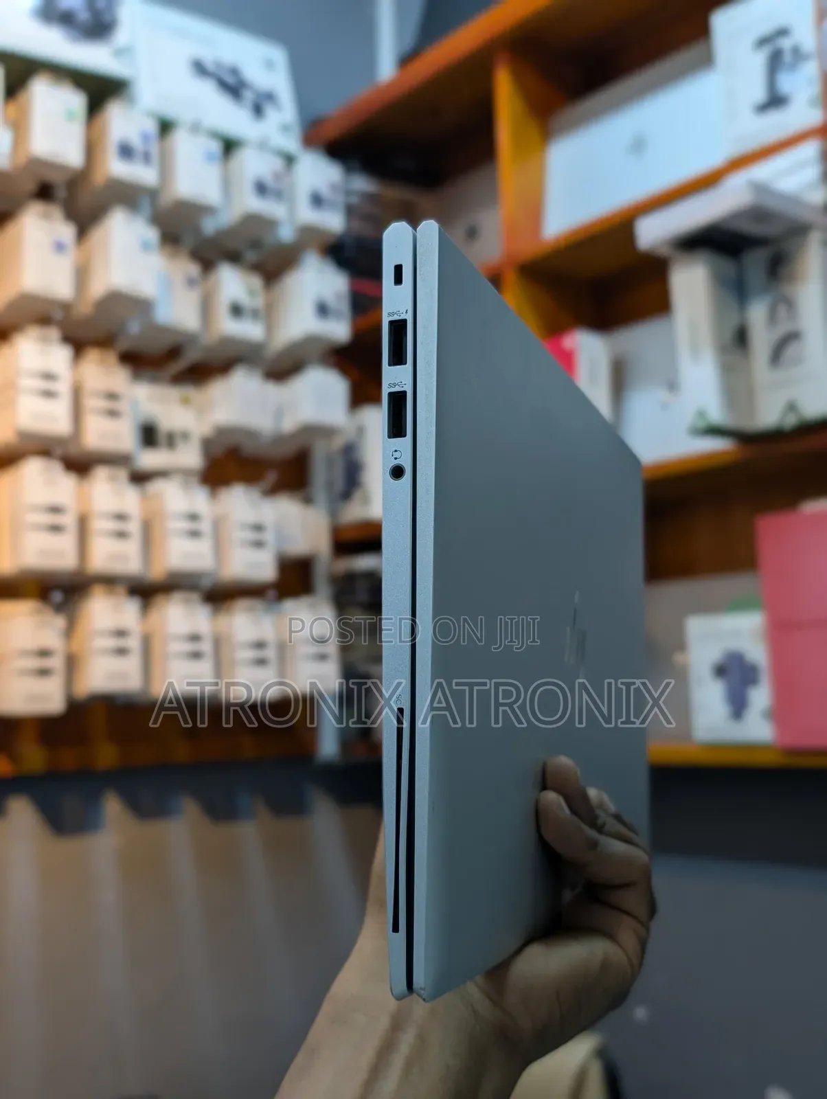 Laptop HP EliteBook 830 G8 16GB Intel Core I7 SSD 512GB